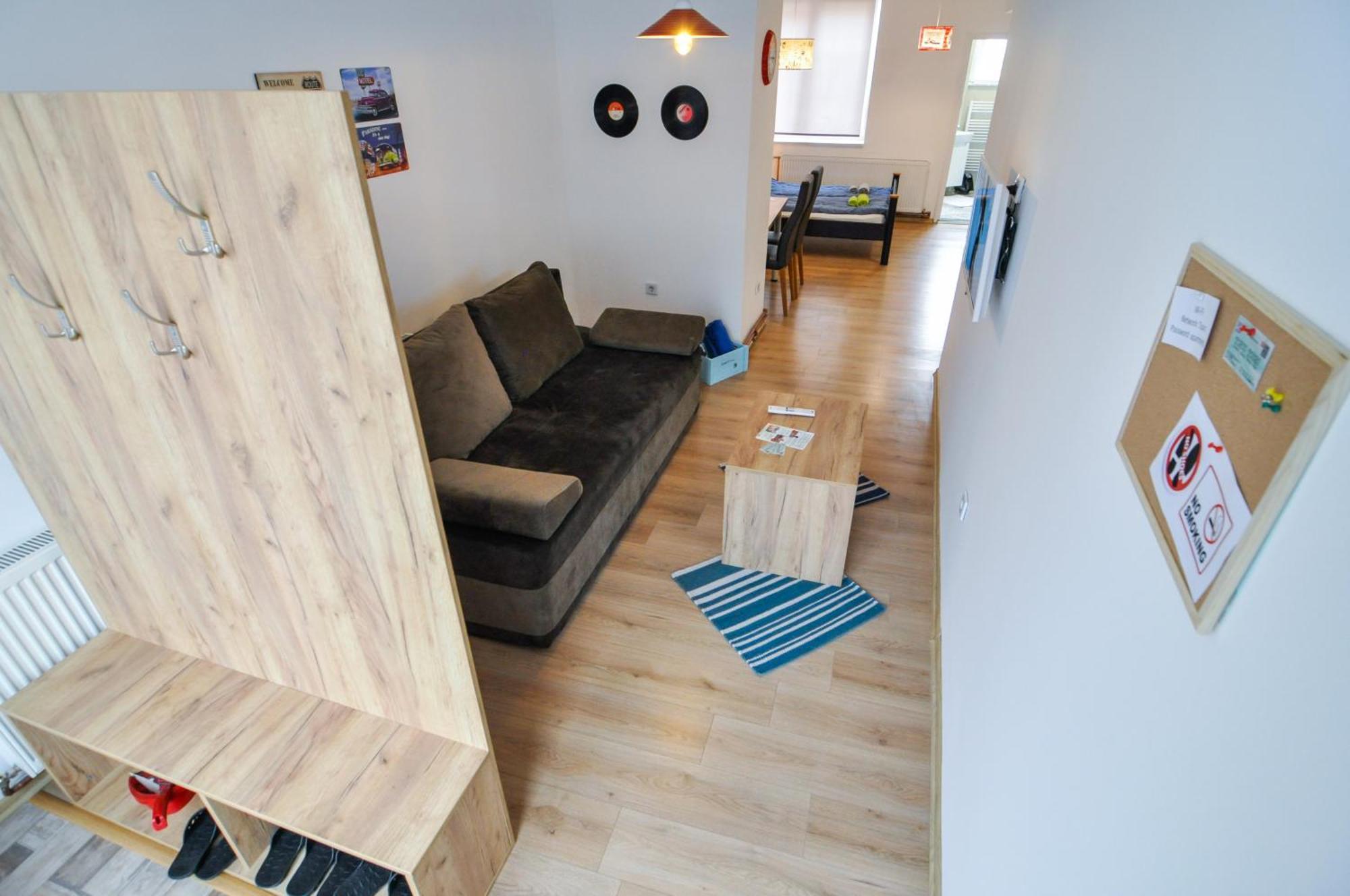 Apartment Torus *